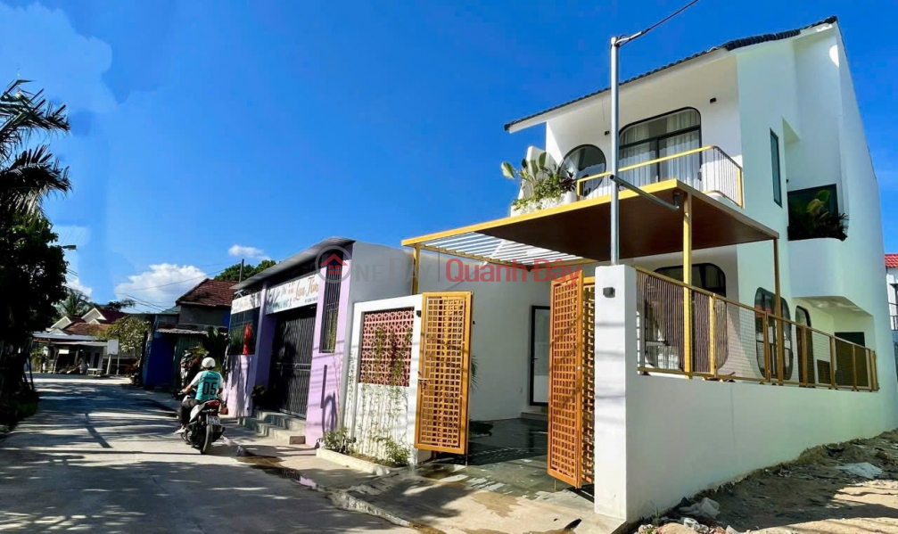 Product Code 0704:<br \\/> NEW HOUSE WITH MODERN DESIGN – IN A DENSELY POPULATED RESIDENTIAL AREA, NORTH NHA TRANG Sales Listings