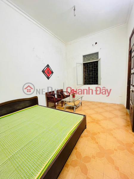 House for rent at alley 299\\/29 Hoang Mai, 3 floors x 100m2, 5 bedrooms, 5 bathrooms, 12 million VND. | Vietnam | Rental, đ 12 Million/ month