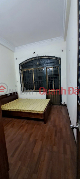 đ 11 Million/ month Lane 1295 Giai Phong 45m2 x 3 floors, 3 bedrooms, 3 bathrooms, 11 million\\/month Office, online business, family residence
