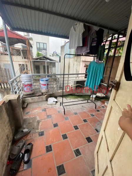 đ 7.5 Million/ month | Apartment for rent on Minh Khai street, 90m2, 3 bedrooms, 7.5 million for students, family