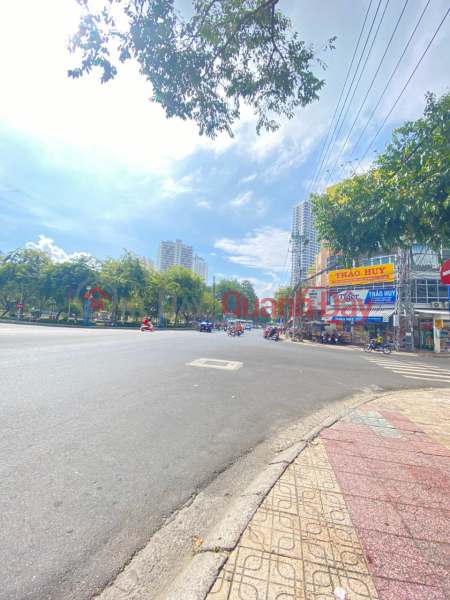 ₫ 46 Billion | Super product in front corner of Le Thanh Ton