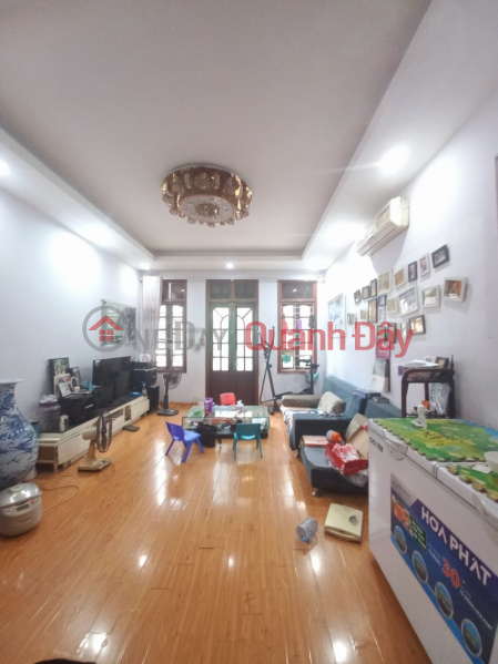 House for sale on Hoang Van Thai alley 42m 2 floors frontage 6 motorbikes to avoid busy business 7 billion 0817606560 Sales Listings
