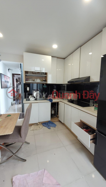 House for sale in To Hien Thanh alley, district 10, HXH Sat Frontage, 3 units of 53.4m2, slightly 9 billion. Sales Listings