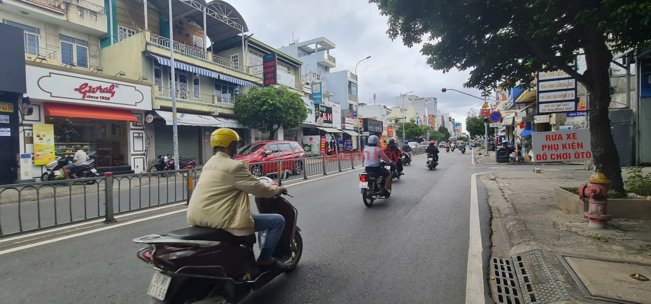 Cho thuê nhà Mặt tiền Hòa Bình 114m²- NGANG 6M - GẦN CHỢ-CHUNG CƯ | Việt Nam, Cho thuê, đ 30 triệu/ tháng