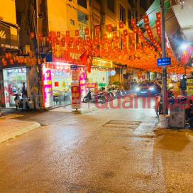 Chỉ hơn 9 tỷ. mặt phố Ngọc Lâm, Kinh Doanh 30m x 5T vỉa hè thêng thang ! _0