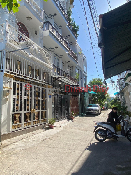 Property Search Vietnam | OneDay | Residential Sales Listings | BEAUTIFUL HOUSE - GOOD PRICE - QUICK FOR SALE Beautiful 3-storey house in Nha Be Town