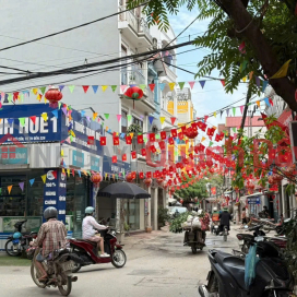 NEW HOUSE FOR SALE IN TRUNG KIEN BTL, 5 FLOORS, 36M2, CAR PARKING AT THE GATE, ONLY OVER 5 BILLION _0