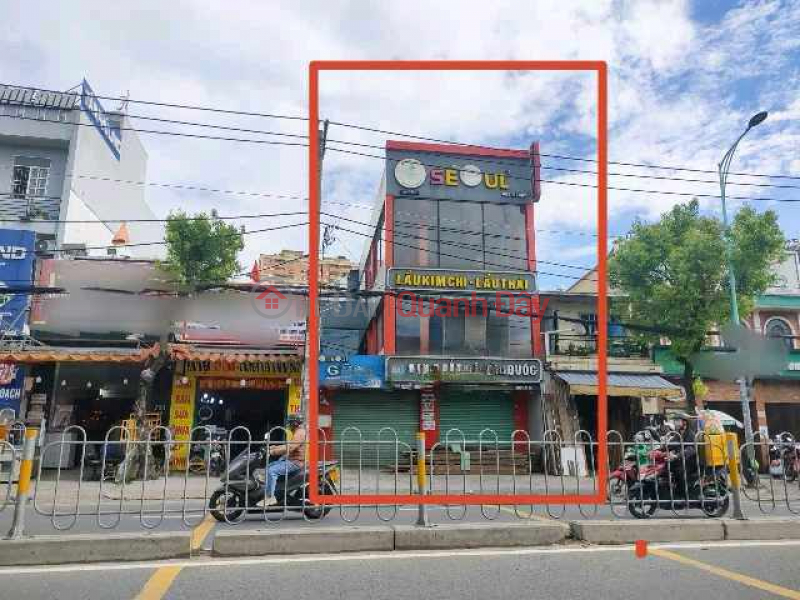 Commercial storefront for rent on Le Van Quoi street. 8x20 meters. Rental Listings