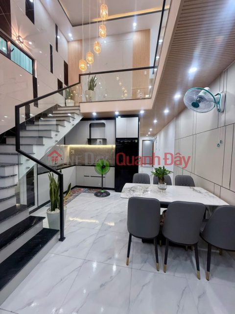 ► House in a wide alley, straight and directly accessible from Tran Cao Van street, 92m2, 5.4m frontage, 2 floors, 4 bedrooms, ready to move in. _0