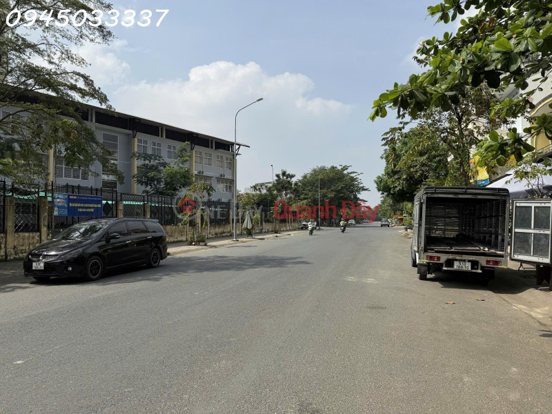 Bán Nhà 4 Tầng Đường D1 KDC Phú Mỹ Quận 7, Dt 110M² (5×22M),Giá 15.5 Tỷ TL Niêm yết bán