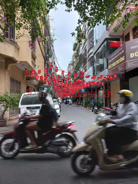 Property Search Vietnam | OneDay | Residential, Sales Listings HOUSE FOR SALE IN KHUAT DUY TIEN, 53M², 5 FLOORS, PLOT WITH CAR ACCESS, SIDEWALK SUITABLE FOR BUSINESS OR OFFICE, 24.X BILLION VND