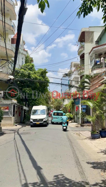 đ 14 tỷ, **Bán nhà hẻm 43 Cộng Hòa, phường 4; Tân Bình (4,5*19m) 4 tầng; hẻm 8m