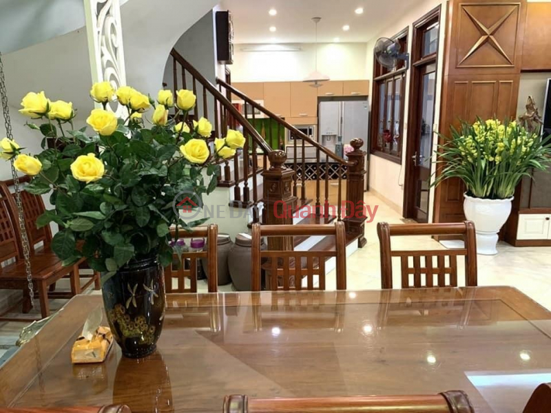 The owner sells the house Pham Ngoc Thach, investment price 52m2, MT 5m, price only 4.2 billion VND Sales Listings