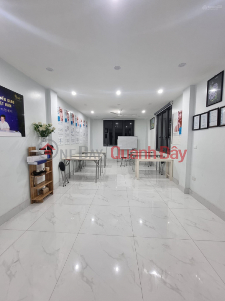 Chính chủ bán gấp nhà 6 tầng Nguyễn Khang, thang máy, mở đường X2-X3 tài sản, giá nhú 10 tỷ, Việt Nam | Bán | đ 11,3 tỷ