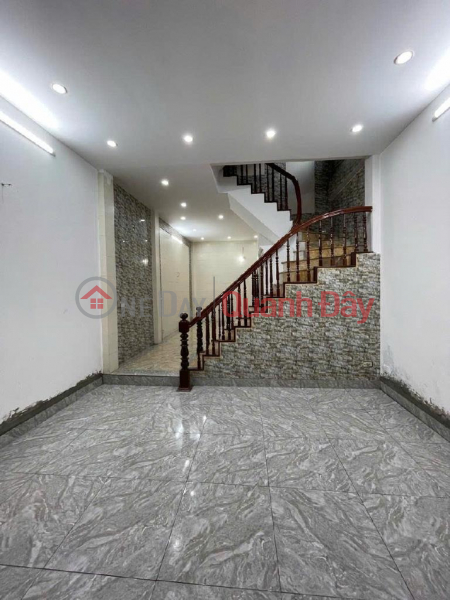 Owner needs to urgently sell house on TRUONG DINH - 39m x 4 floors, 4m frontage, price 3.9 billion. Sales Listings