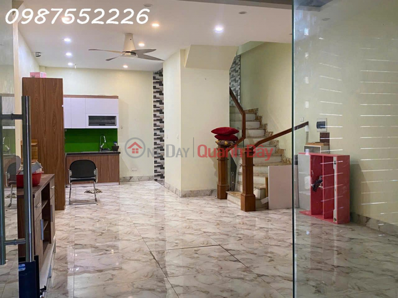 Chính chủ cho thuê nhà 2,5 tầng Phố An Dương, Hồng Hà, Hà Nội, DT 60m2, giá 8,5 tr/ tháng, Việt Nam Cho thuê | đ 8,5 triệu/ tháng