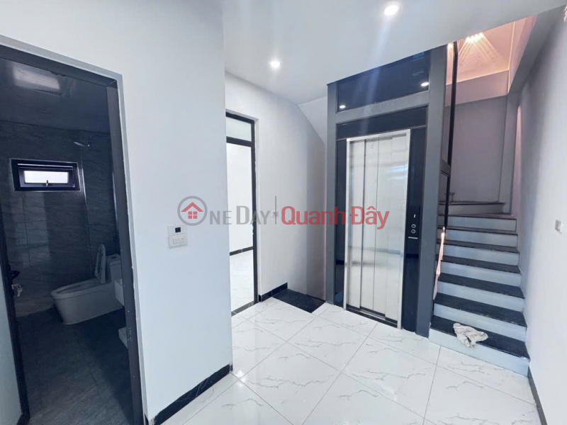 43m phú lãm hà đông _chỉ hơn 7 tỷ có nhà đẹp thang máy vù vù _ ngõ oto đỗ cửa ngày đêm_ gần chợ dân sinh Niêm yết bán