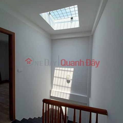 BÁN NHÀ ĐẸP ĐẠI LINH Ở VÀ KD Ô TÔ TRÁNH GIÁ RẺ 5T 41M NHỈNH 4 TỶ _0