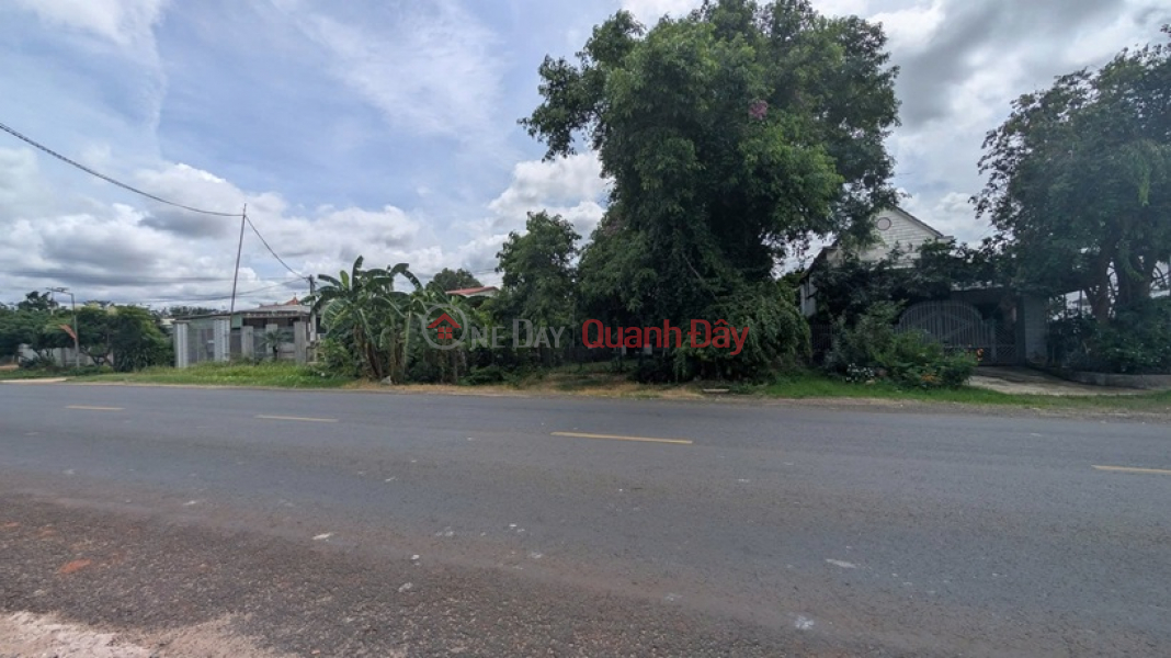 đ 880 triệu ĐẤT ĐẸP – GIÁ TỐT – CHÍNH CHỦ CẦN BÁN LÔ ĐẤT TẠI Mặt Tiền Quốc Lộ 25, X. Phú Cường, H. Chư Sê, T. Gia Lai