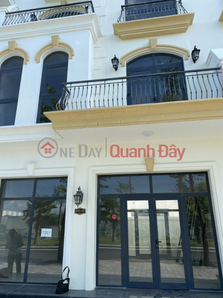 Property Search Vietnam | OneDay | Residential | Sales Listings | Family moving to settle down need to transfer 2 shophouses with nice location at Vin Grand World Phu Quoc