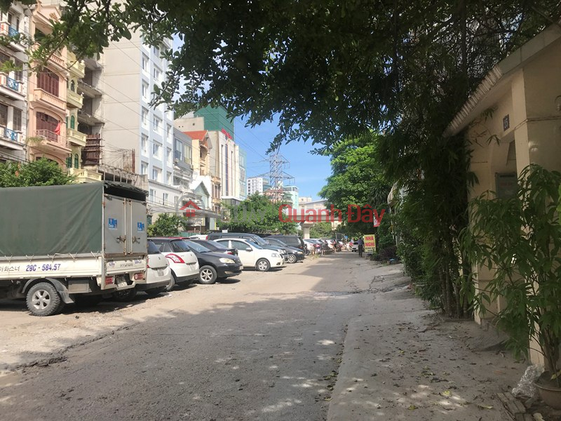 Property Search Vietnam | OneDay | Residential | Sales Listings | Hao Nam 126m2 2 frontages, trucks can avoid parking, developing arterial area only 22.5 billion