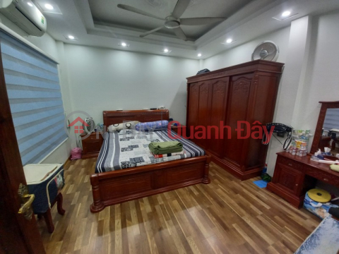 Private house for sale, corner lot of Nguyen Lan Thanh Xuan street, 35mx5T, 3 bedrooms, beautiful house near the street, slightly 4 billion _0