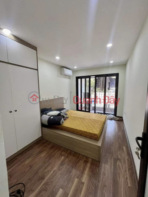 Apartment for sale in Thanh Nhan, Hai Ba Trung, 65m2, 1.86 billion, OTO, 4 open spaces _0