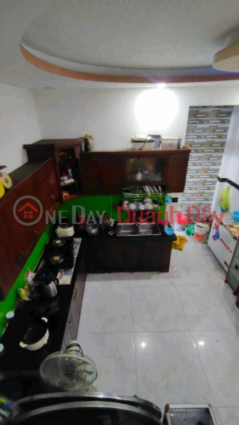 | Please Select, Residential Sales Listings đ 6.8 Billion