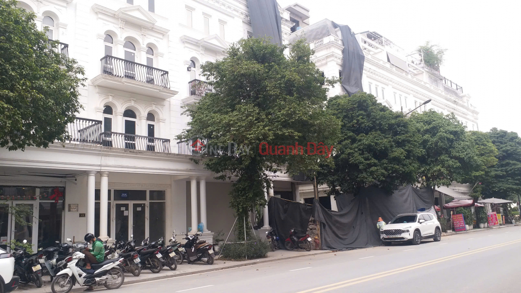 For rent adjacent to Louis Le Quang Dao, 110m2, 5 floors for office, warehouse, training center Rental Listings