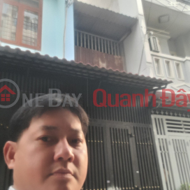 3-storey house 40m2 alley 704\/Huong Lo 2 Binh Tri Dong A price 3.7 billion VND _0
