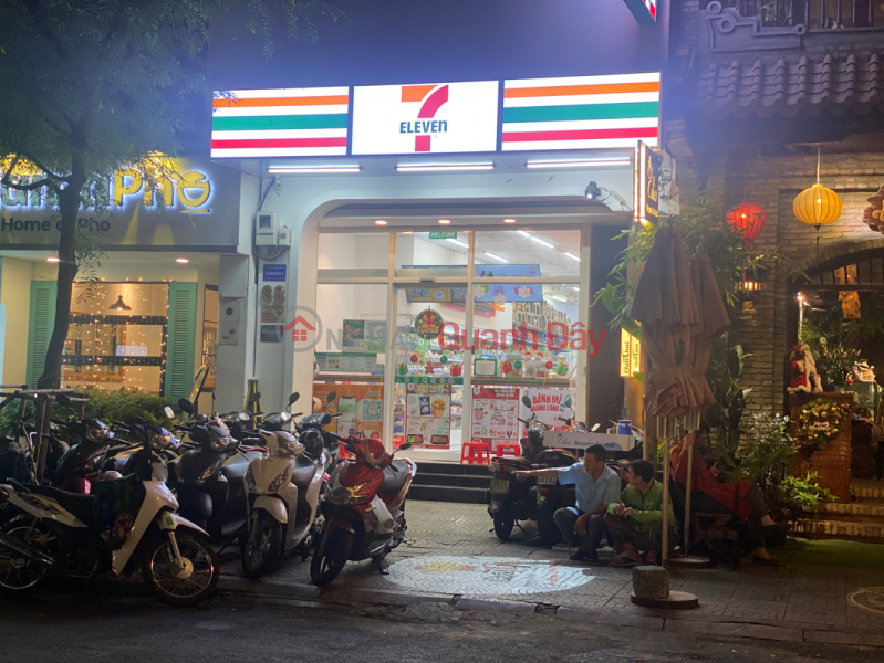 Cửa hàng tiện lợi 7 Eleven - 68 Ngô Đức Kế (7 Eleven convenience store - 68 Ngo Duc Ke) Quận 1 | ()(3)