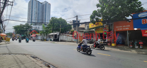 Cho thuê nhà Mặt Tiền Thoại Ngọc Hầu 72m² - NGANG 7.2M _0