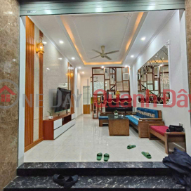 PLOT OF LAND FOR OFFICIALS - U-TURNING SPACE - HUGE FRONTAGE - OPEN FRONT AND BACK _0