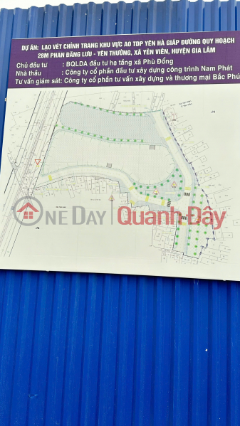 Owner selling house in the center of Yen Vien town. Sales Listings