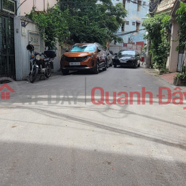 Bán nhà phân lô Hoàng Quốc Việt, diện tích 50m2 nhà 4 tầng, ngõ rộng thông Gara ôtô đỗ, KD _0