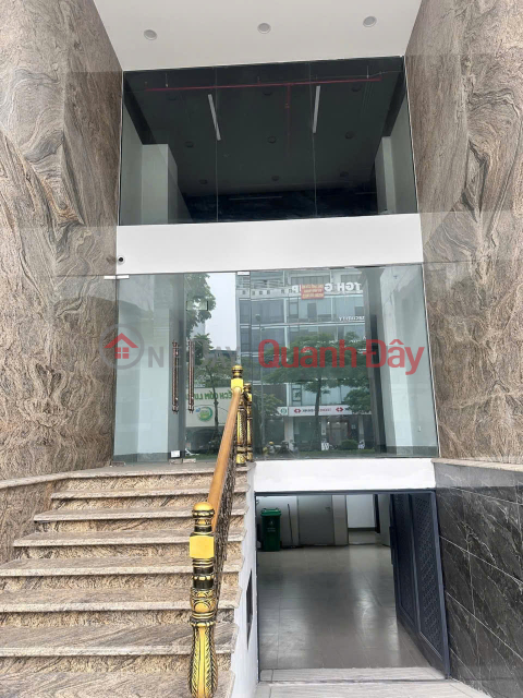 OH MY GOD! MP Xa Dan Dong Da sidewalk for auto business RARE ITEM 200m x 9 floors 150 billion negotiable _0