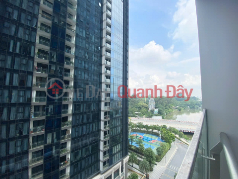 Apartment for rent at Vinhomes Golden River Ba Son Project, Ton Duc Thang Street, Ben Nghe Ward, District 1, Ho Chi Minh. _0