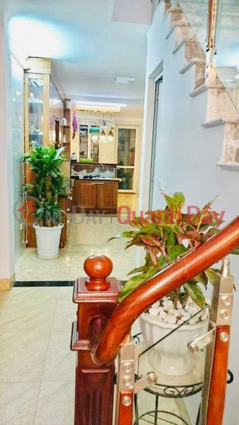 Property Search Vietnam | OneDay | Nhà ở | Niêm yết bán Phúc Lợi nhà 32/80m2, 4 tầng , mặt tiền 4m, 3.5 tỷ Long Biên