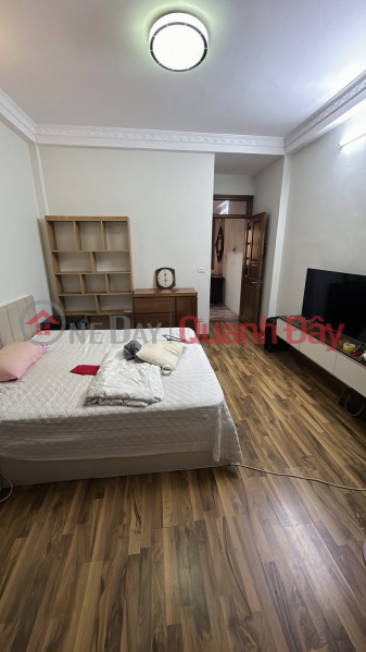 Property Search Vietnam | OneDay | Nhà ở Niêm yết bán | CỰC HIẾM-Phố Hoàng Ngân Ôtô tránh,KD đỉnh 78m 4Tầng, MT 4.1m 25 Tỷ,Cách Phố 10m