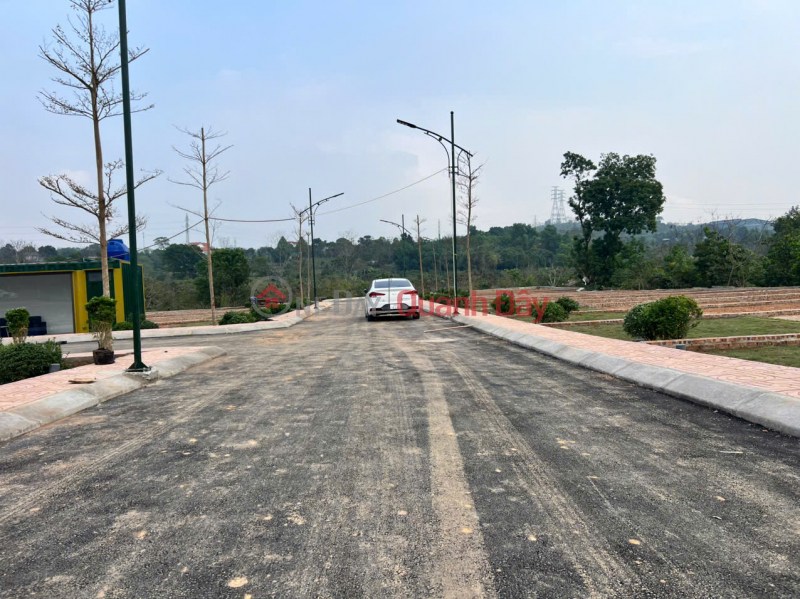 đ 2.5 Billion, I urgently need a plot of land with an area of 101.7m², fully residential, and a 9m frontage - in a prime location in Phu Cat, Hoa Lac, Hanoi.