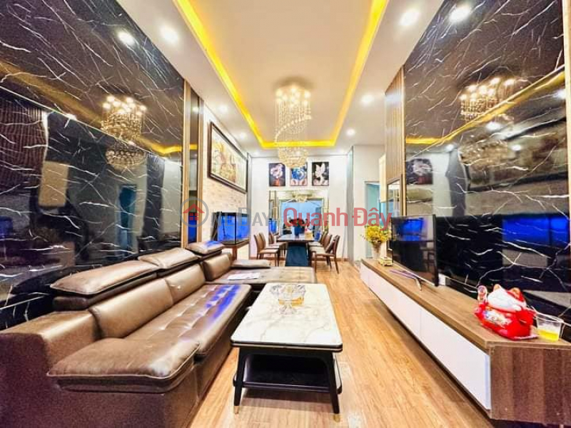 đ 5.3 Billion A FEW STEPS TO THE BEAUTIFUL OLD STREET - HOUSE Area: 45M2, 5 FLOORS, 4 BEDROOM, MT: 3.7M, FUN, LUXURIOUS INTERIOR, CUSTOMERS LIVE IN ALWAYS -