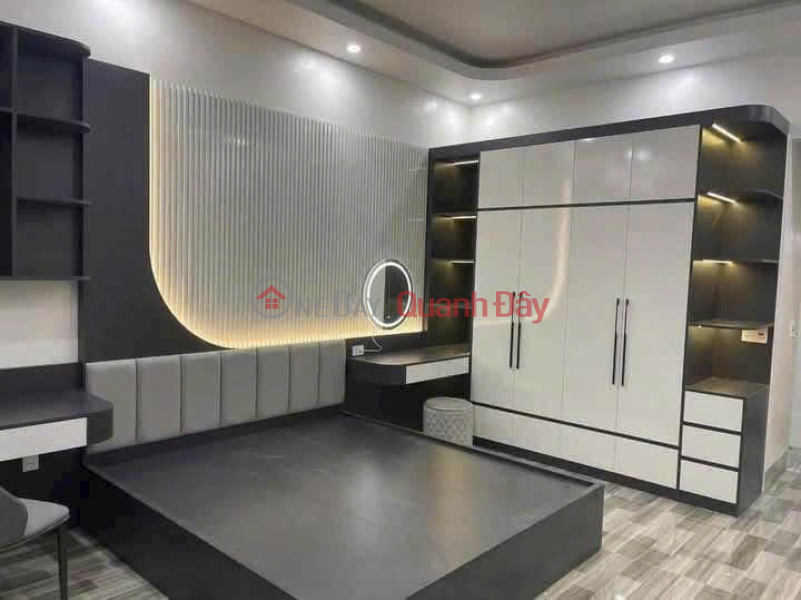 , Please Select | Residential, Sales Listings | đ 7.6 Billion