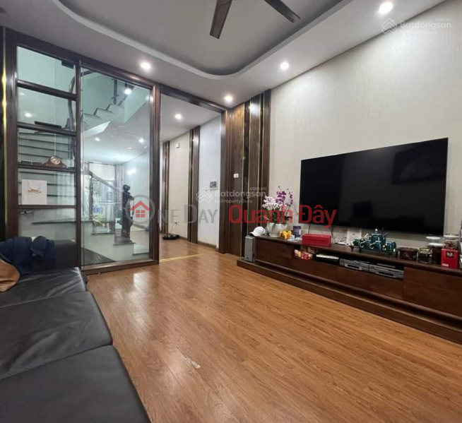 Property Search Vietnam | OneDay | Nhà ở | Niêm yết bán | Hot ! Bán nhà Dương Khuê, 45m2, 4T, giá chỉ 11 tỷ 8, nhà cực đẹp, 2 ngõ, ô tô tránh, KD sầm uất.