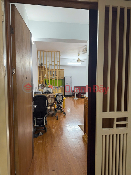 Apartment for sale in building N07.B3, Dich Vong New Urban Area, Cau Giay (facing Thanh Thai and Nguyen Van Huyen streets)., Vietnam Sales đ 7.6 Billion