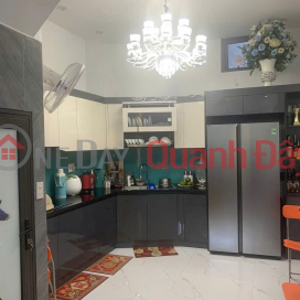 Owner needs money to quickly sell house on Tran Lam street due to work transfer, 2 houses away from Tran Lam street _0