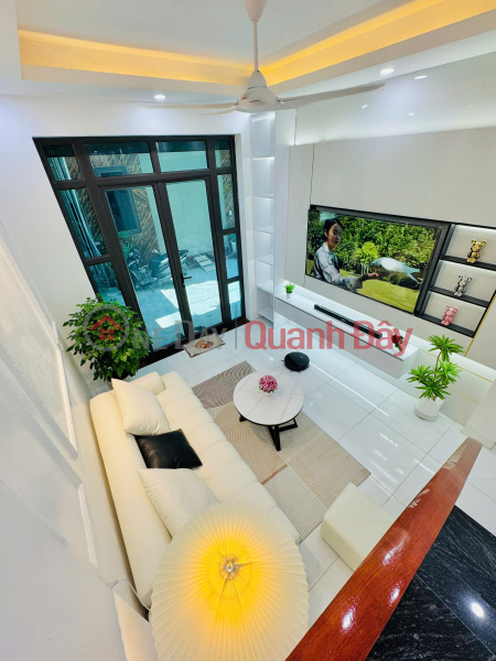 House for sale, beautiful, just bring your belongings and move in, near amenities, price 2.x billion, Vietnam | Sales đ 2.58 Billion