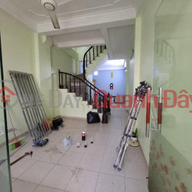 RARE HOUSE BUILT BY RESIDENTS IN PHAN DINH GIOT - HA DONG. AREA: 45M2 - PRICE: OVER 6 BILLION. _0