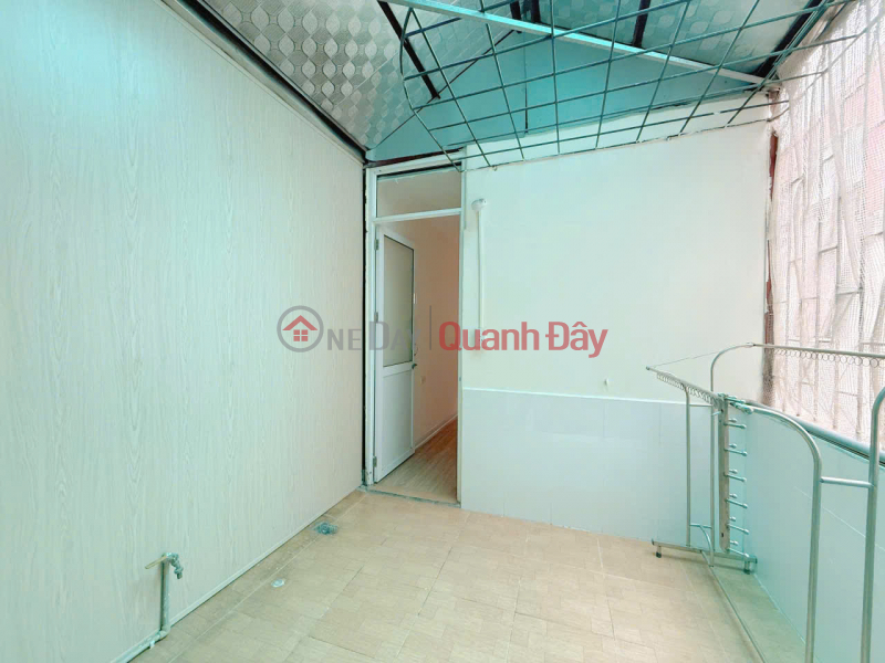 đ 4.5 Billion, QUICK SALE OF BEAUTIFUL HOUSE BY OWNER in Kham Thien, Dong Da, Hanoi - Full of amenities