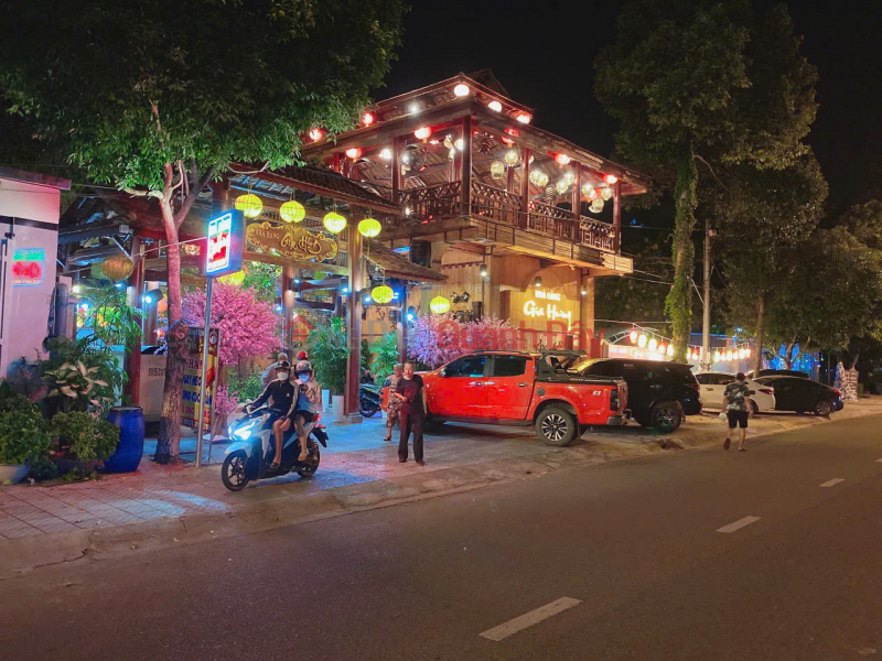 Beautiful land for sale, currently running a restaurant - Frontage of Hung Vuong Street, Dau Tieng Town, Binh Duong Sales Listings