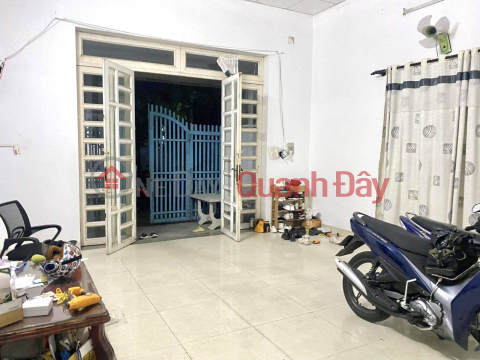 Selling a sleeping car garage in the house 100m2 on 8th street, Linh Xuan, Thu Duc, only 3 billion, private book _0